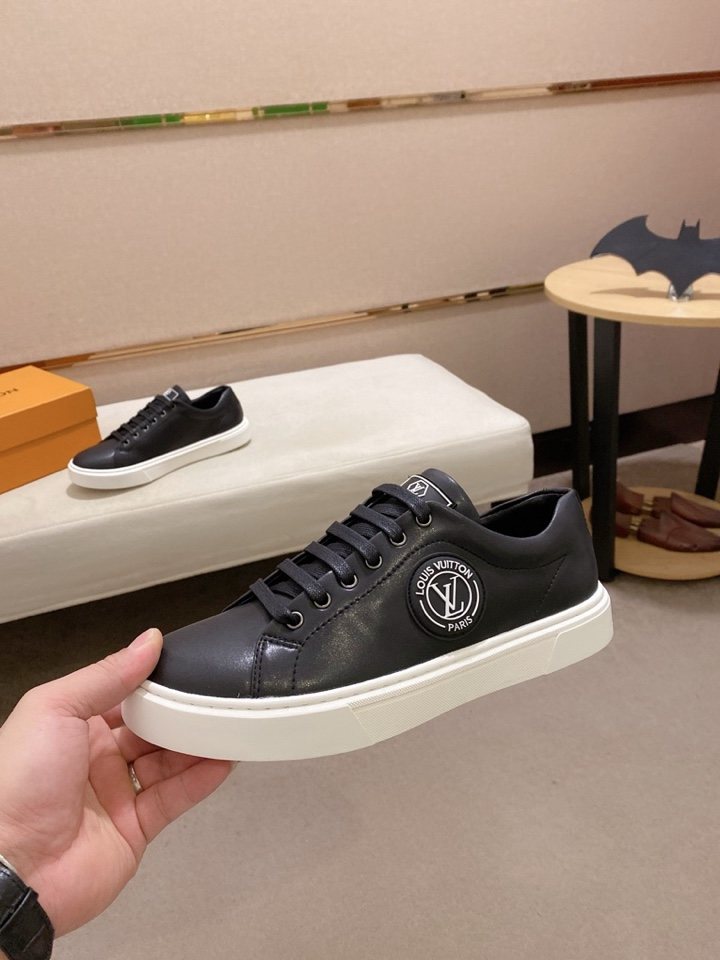 Louis Vuitton Emblem Low-Top Sneakers